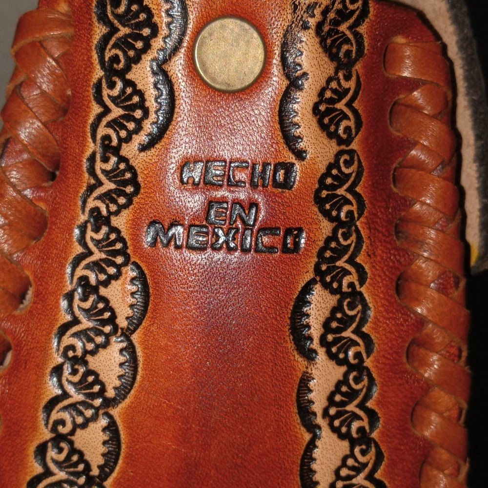 Handmade Leather Hand painted Made in Mexico Crossbody - Picture 6 of 12